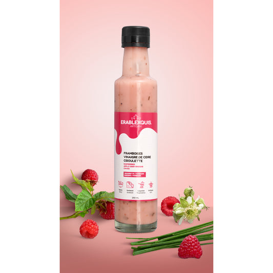 Vinaigrette / marinade québécoise Érablexquis Framboise Vinaigre de cidre Ciboulette. Produit naturel, local, fait de sirop d’érable pur, gastronomique, sans gluten et végétarien. Savoureux en salade, sandwich, légumes, grillade, pour des recettes rehaussées.
